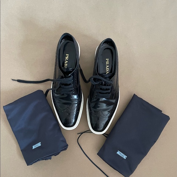 Prada Black Oxford Shoes - Picture 3 of 8